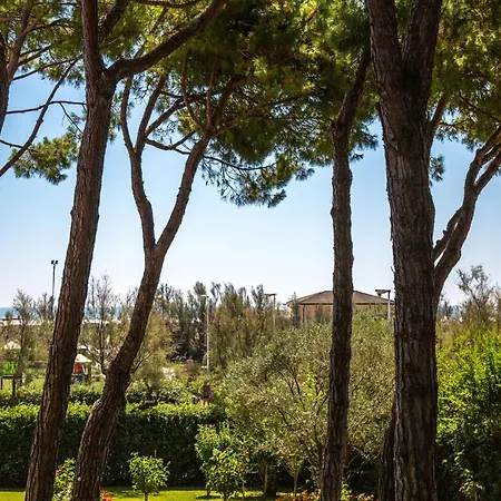 Spacious First-floor Flat Near The Apartman *