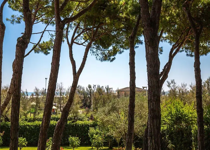 Spacious First-floor Flat Near The Apartman *